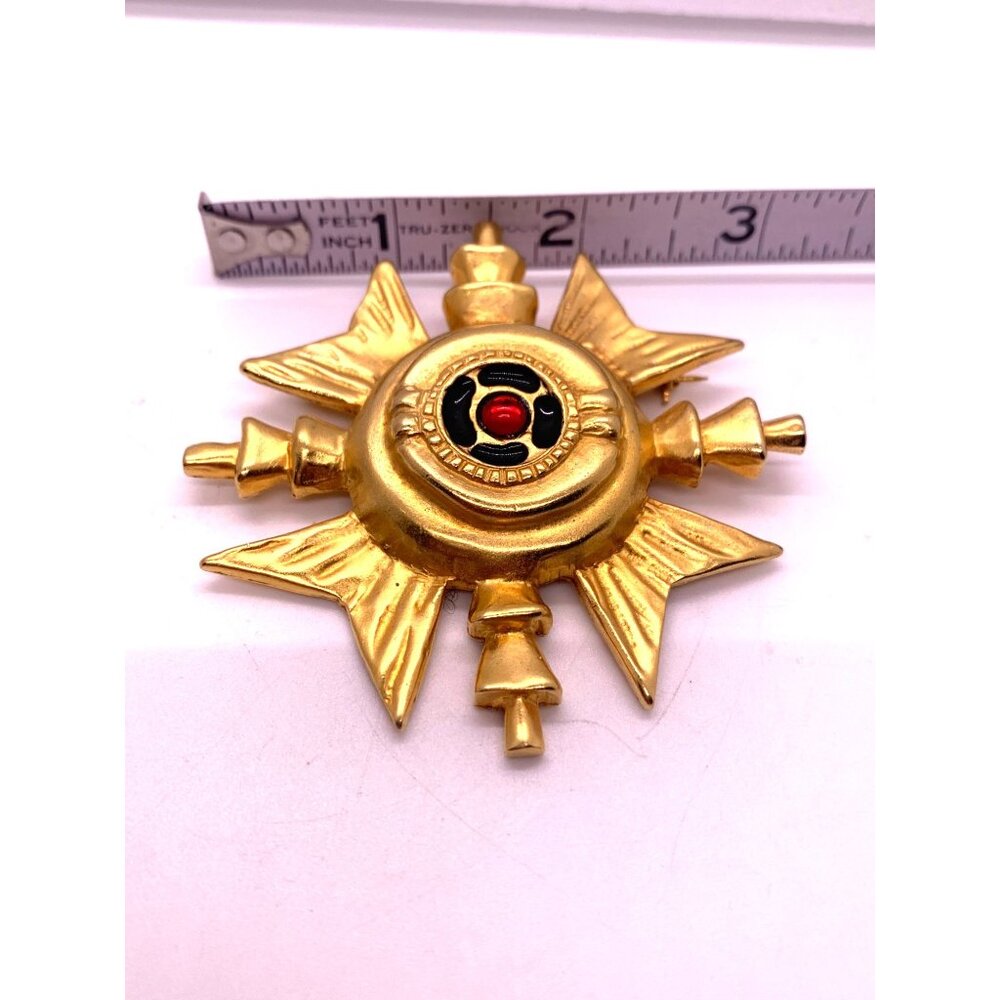 Maltese Cross (Mma?) Unique Gold Tone Center Rhinestone Black Enamel Brooch 2072 View 3
